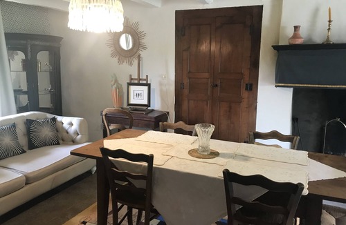 Janaillat House | Maison en Pleine Verdure