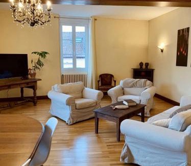 Pouilly-en-Auxois House | Maison entière aux portes du canal de Bourgogne