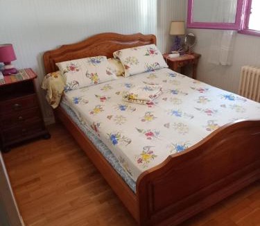 Montlucon House | Maison entière Garage et parking