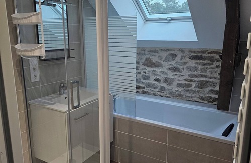 Nivillac House | Maison Entierement Renové