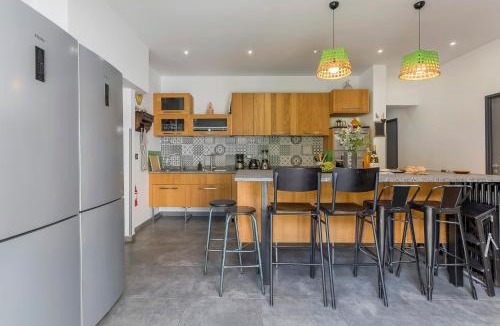 Zola - Pressense Villa | MAISON EOLE