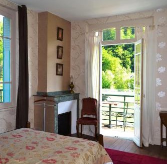 Biert Bed & Breakfast | Maison Esmeralda Chambres D'Hotes et Gite