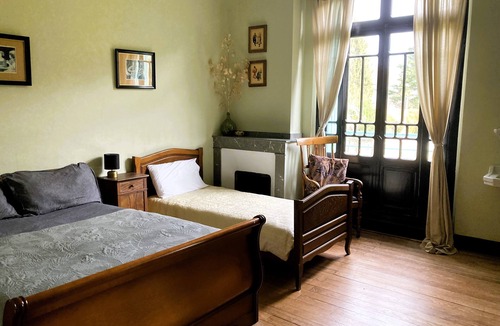 Biert Bed & Breakfast | Maison Esmeralda