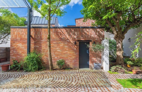 Issy-les-Moulineaux House | Maison Estienne - Welkeys