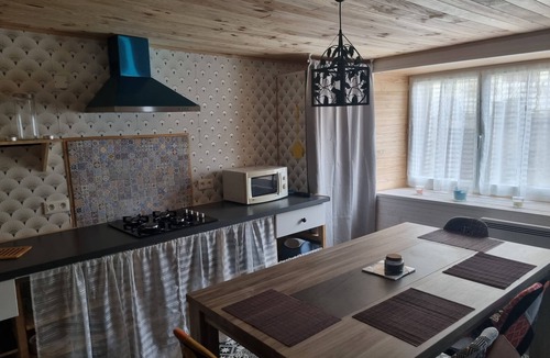 Meyrueis Apartment | Maison et Appartement Séparé