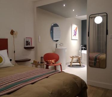 Nuits-Saint-Georges Bed & Breakfast | Maison et Florescence