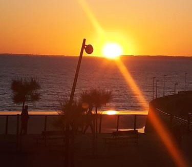 Saint-Michel-Chef-Chef House | Maison et grande terrasse face mer