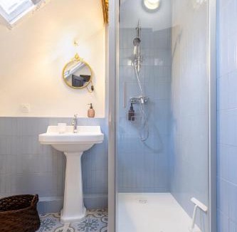 Moret-sur-Loing House | Maison Félicia - 2 suites climatisées avec SDB - Fontainebleau