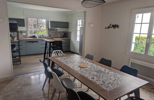 Saint-Georges-sur-Cher House | Maison Familiale Grande Capacité