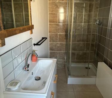 Montceau-les-Mines Apartment | Maison f2 avec cour privative