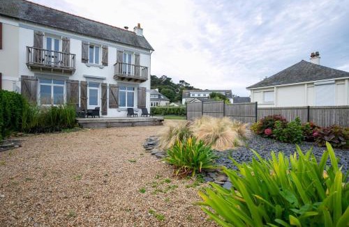 Plougasnou House | Maison face mer accès direct plage