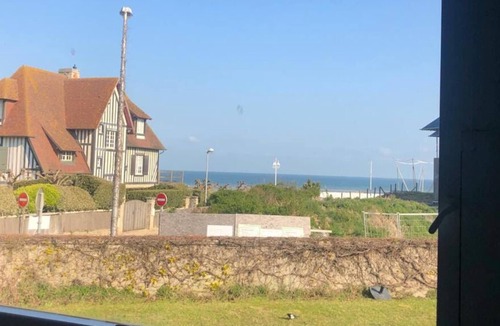 Benerville-sur-Mer House | Maison Familiale vue mer à 50 m de la Plage