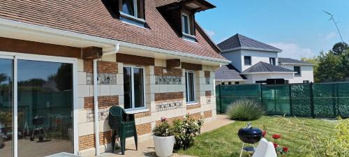 Fontaine-la-Mallet House | Maison familiale