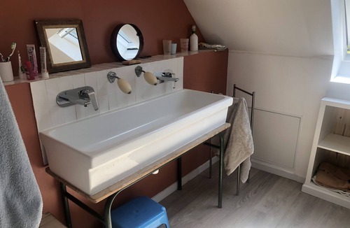 Poigny la Foret House | Maison Familiale Dans la Forêt