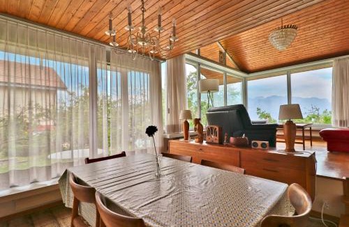 Montreux House | Maison familiale à Montreux avec vue sur le lac