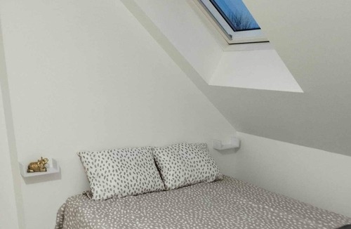 Lezigne House | Maison Familiale 11 Personnes