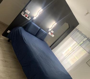 Lezigne Villa | Maison familiale 11 personnes