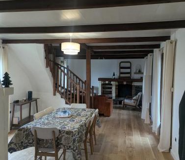 Bogny-sur-Meuse House | Maison familiale 3 chambres en bord de Meuse