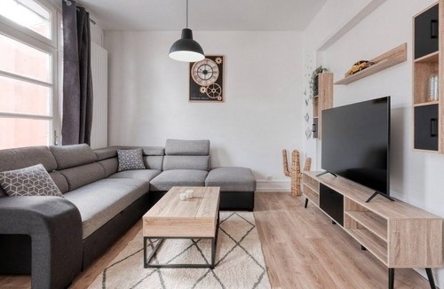 Evreux House | Maison Familiale 4 Chambres à un Kilomètre de la Gare, Idéale Jeux Olympique