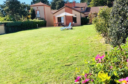 Prefailles House | Maison Familiale au Calme vue mer - Villa Rose