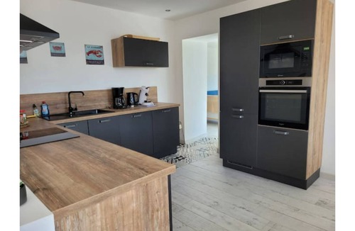 Trelevern House | Maison Familiale Avec SPA Proche mer et Commodités