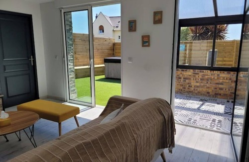 Trelevern House | Maison Familiale Avec SPA Proche mer et Commodités