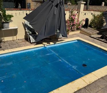 Montgeron Apartment | Maison familiale avec piscine aux portes de Paris