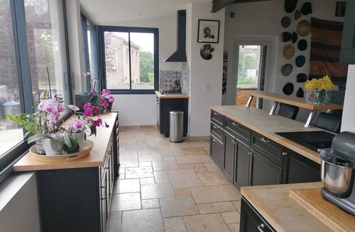 Aubagne House | Maison Familiale Chaleureuse