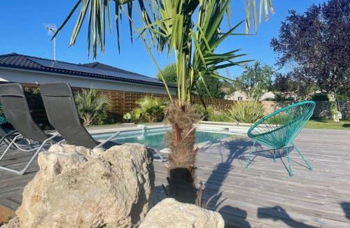 Loupes Villa | Maison familiale climatisée piscine