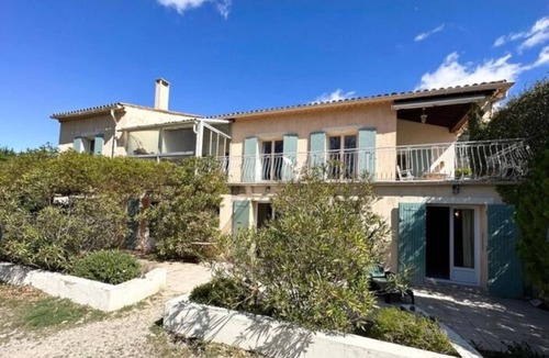 Seguret Villa | Maison Familiale Dans les Vignes