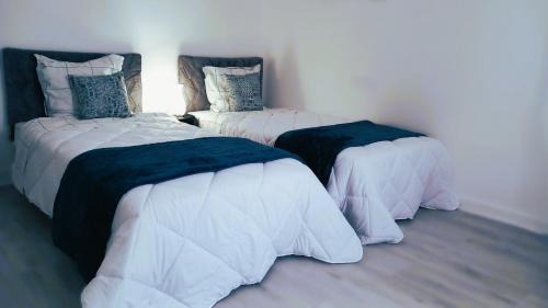 Champs-sur-Marne Villa | Maison Familiale Jardin Wifi PARIS & DISNEYLAND