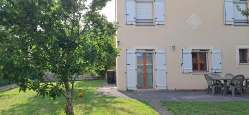Le Mee-sur-Seine House | Maison familiale avec jardin à Le Mée-sur-Seine