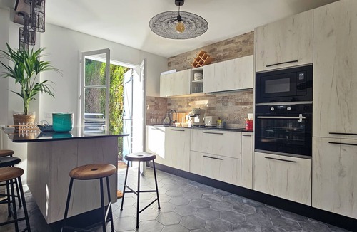 Saint-Arnoult House | Maison Familiale, 8 Couchages, Spa, Terrasse