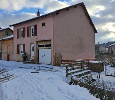 Val-et-Chatillon House | Maison familiale en lisière de forêt