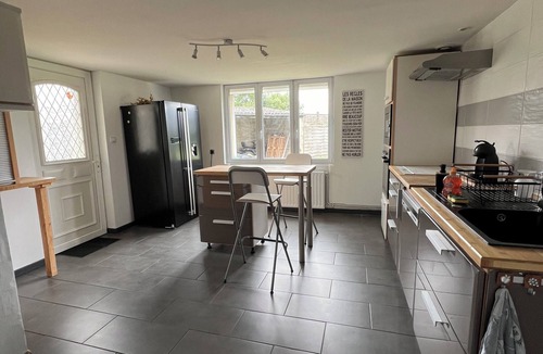 Warloy-Baillon House | Maison Familiale