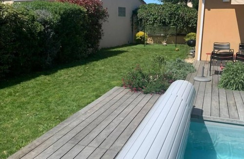 Balma House | Maison Familiale, Jardin Piscine
