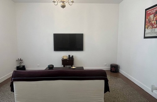 Magalas House | Maison Familiale Les Hirondelles