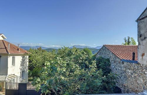 Saint-Gaudens Villa | Maison familiale pour 8 pers au centre, vue Pyrénées, salle de jeux et parking