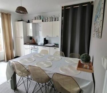 Lancieux Villa | Maison familiale proche de la mer