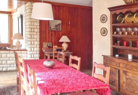 Carrouges House | Maison familiale spacieuse près de Carrouges avec jardin