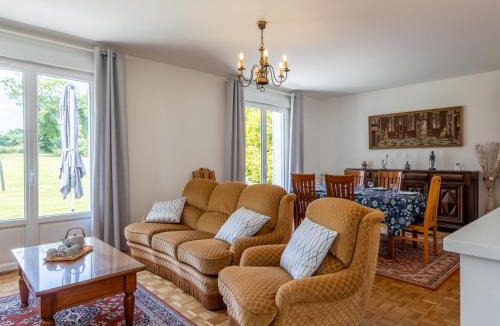 Plouisy House | Maison familiale terrasse et parc