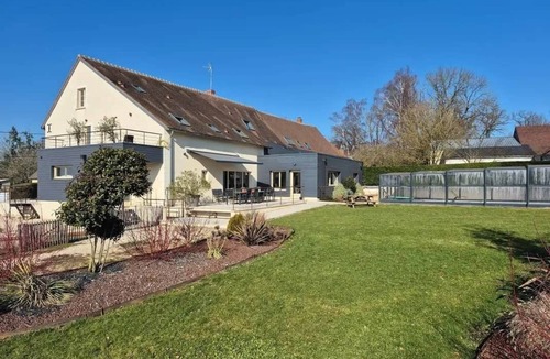 Menetou-Ratel House | Maison Fleuriet - Gîte 22 persons