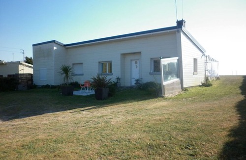Bretteville-sur-Ay House | Maison en Front de mer