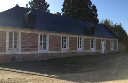 Courcelles-sous-Moyencourt House | Maison de l'horloge