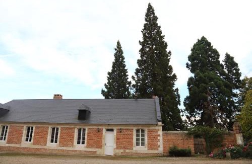 Courcelles-sous-Moyencourt House | Maison de l'horloge