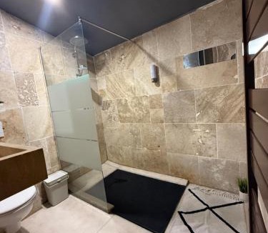 Maisdon-sur-Sevre House | Maison