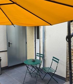 Oucques House | Maison