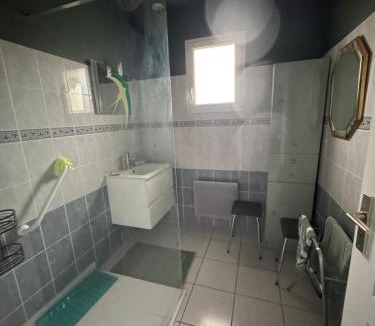 Ploubezre House | Maison