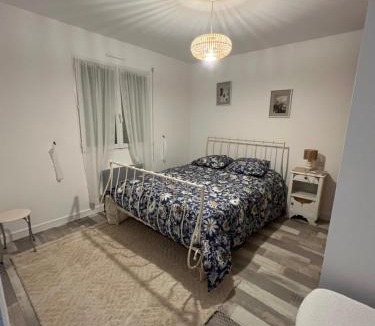 Ploubezre House | Maison