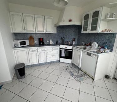 Ploubezre House | Maison